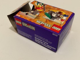 LEGO Pirates: 6232 Skeleton Crew 100% Complete with Instructions & Box