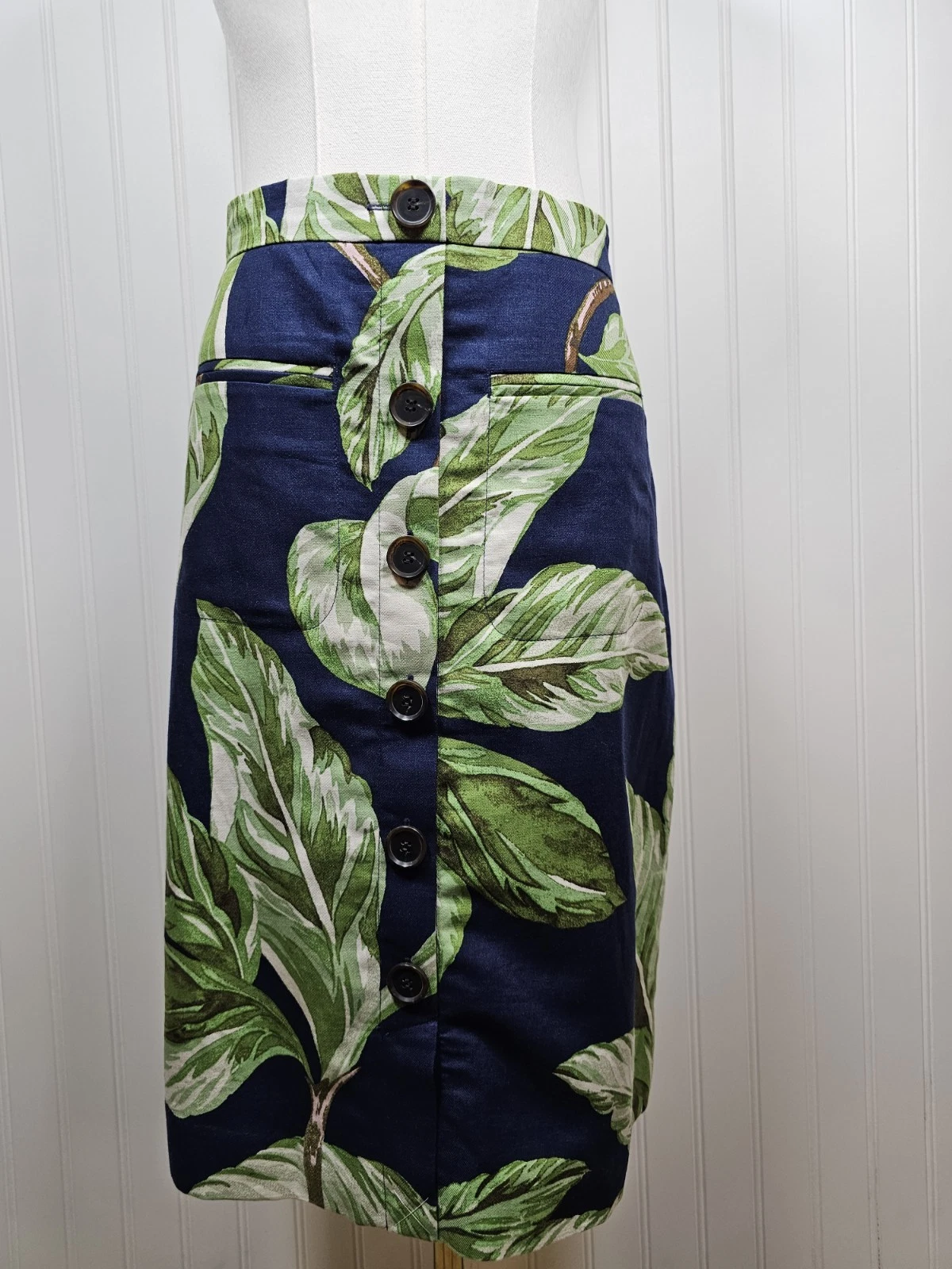 Ann Taylor Linen Blend Navy Botanical Leaf Button Down A-Line Skirt Women’s 6P
