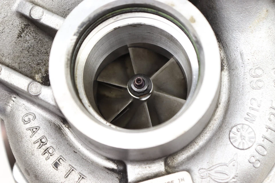 2012-2015 BMW M5 F10 4.4L - ESQUERDA Turbo / Turbocompressor 7846919 AS-IS - Imagem 3 de 4