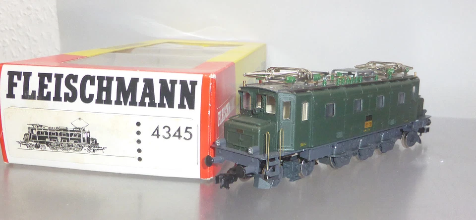 Fleischmann 4345;  Ellok Ae 3/6 SBB, wie neu in OVP /U898 - Bild 2 von 4