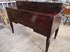 Ancien Bureau à gradin type Louis Philippe 145 cm de long  9 tiroirs