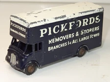 Wardie KEMLOW PICKFORDS REMOVALS VAN - (387)