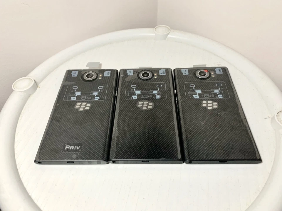 BLACKBERRY PRIV -32GB-  (UNLOCKED)+ ON SALE !! - Image 2 of 4