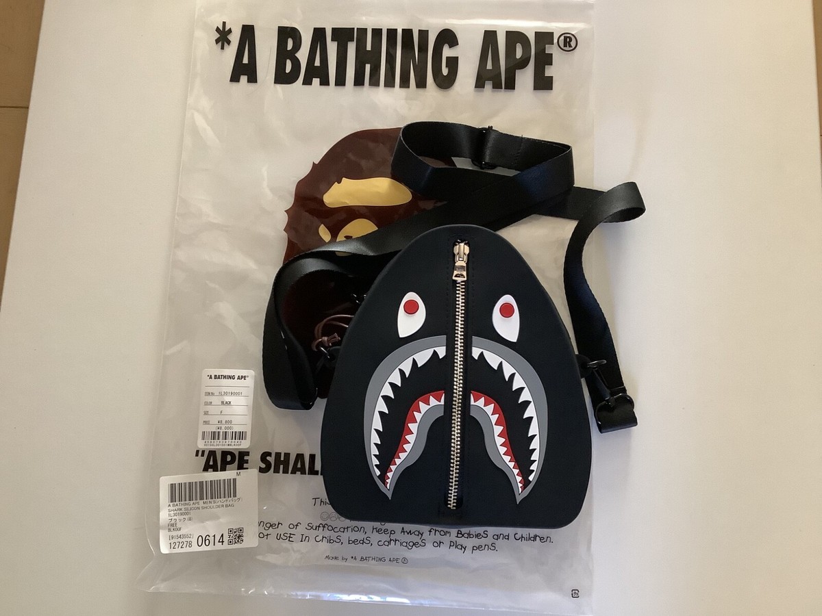Authentic a bathing ape bape shark silicon shoulder bag Authentic a bathing ape bape shark silicon shoulder bag