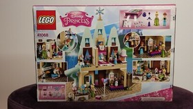 LEGO Disney Frozen Arendelle Castle Celebration 41068 Elsa Anna Olaf Retired