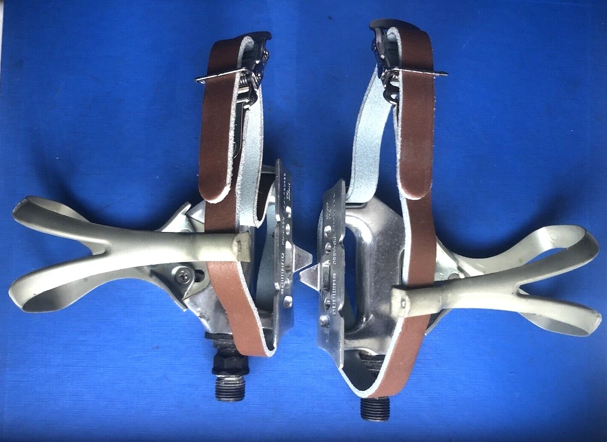 Shimano toe hotsell clips