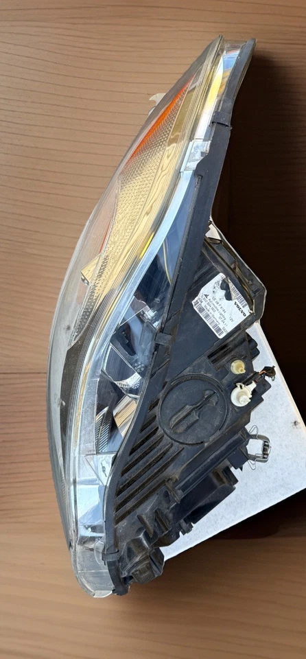 Faro de pasajero diseño R halógeno compatible con 11-13 VOLVO SERIE 30 645107 Foto 4 de 4