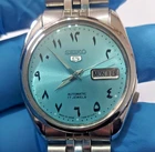 Vintage Seiko-5 Mens Watch Automatic Japan Day/Date 7009 with Arabic Font