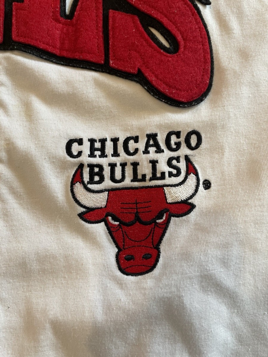 RARE maillot de baseball vintage années 90 Chicago Bulls starter noir rouge rayures homme S | eBay RARE maillot de baseball vintage années 90 Chicago Bulls starter noir rouge rayures homme S | eBay