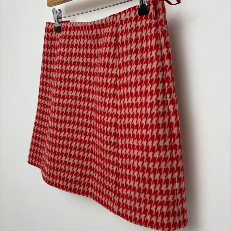 Prada Tweed Houndstooth Wool Red A-Line Mini Skirt image 4