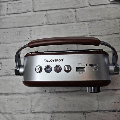 LLOYTRON Vintage Style Bluetooth AM/FM Radio-Portable MP3 Playback | Wood Effect - Picture 5 of 10