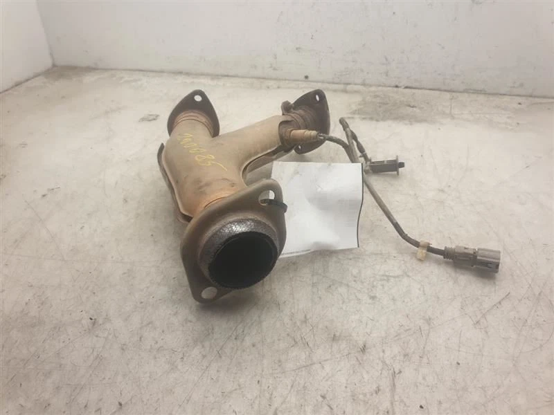 04 05 06 07 08 09 Tubo de escape delantero Lexus RX330  Foto 4 de 4