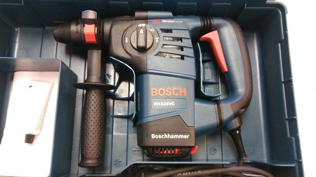Bosch RH328VC 8 Amp Corded Variable Speed Rotary Hammer Drill for sale