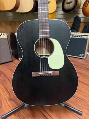 Martin 000-17E Acoustic-Electric Guitar -2023 Black Smoke w Martin 000-17E Acoustic-Electric Guitar -2023 Black Smoke w