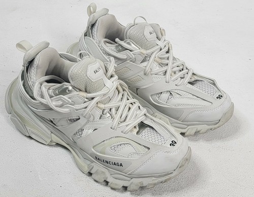balenciaga track 39