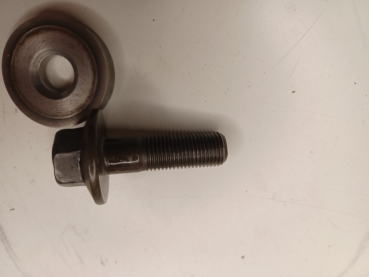 07-22 KAWASAKI ZX6R ZX636 FLYWHEEL BOLT & WASHER OEM P/N 07-22 KAWASAKI ZX6R ZX636 FLYWHEEL BOLT & WASHER OEM P/N