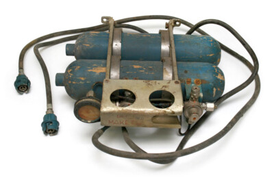 OXYGEN EQUIPMENT MODEL FOR TRAINING SOVIET COSMONAUTS IN WORKING WITH SPACESUITS