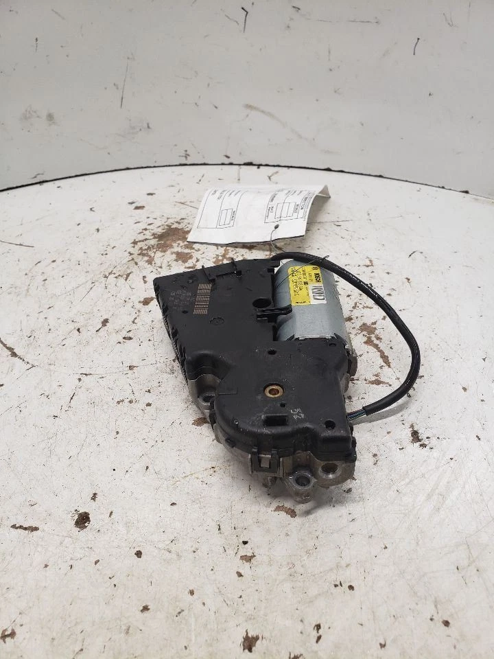 Motor de teto JETTA 2006 1409272 - Imagem 2 de 4