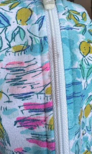 Lilly Pulitzer Girls Size L 8-10 Swim Pool Cover Up Hood Colorful Vacation READ - Picture 7 of 7