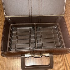  VTG Leather Cassette Tape Carrying Case Capacity 12