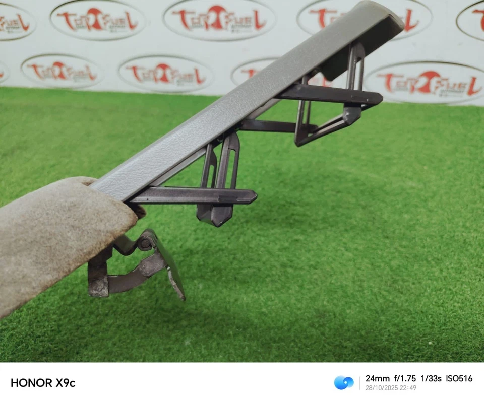 JDM Honda Accord SV4 CD5-CE1 1994-1997 OEM Cupholder Armrest Gray Color - image 4 of 4