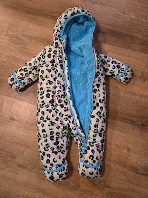 Spyder baby snowsuit 9-12 months worn once. No stains, pets, or smoking