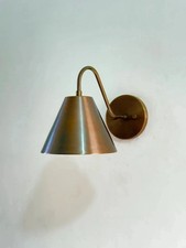Applique da parete antico cono in ottone metà secolo moderno lampada da interno