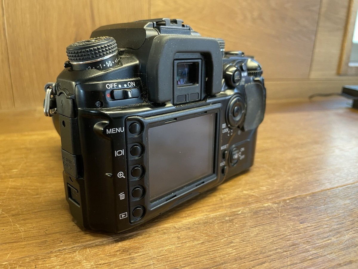 Near Mint* Konica Minolta a-7 Dynax Maxxum 7D Digital Camera AF