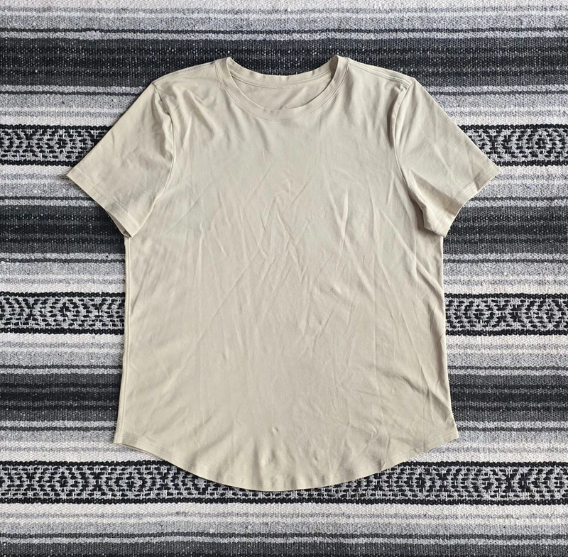 lululemon short sleeve curved hem love shirt
