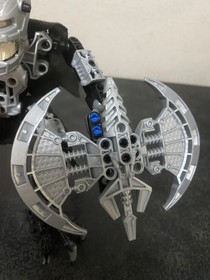 Lego Bionicle VEZON & KARDAS, 10204, 100% Complete, Mint, EXCELLENT!