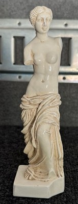 Vintage Venus Afrodite de Milo Statue 8.5  Tall Statue