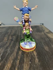 Wizard of Oz Welcome to Munchkinland Figurine Vandor Licensed Munchkins Statue