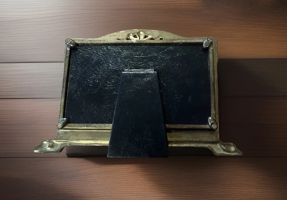 新艺术运动金属相框带花卉和女性设计5x7英寸照片  — 第 2/3 张图片