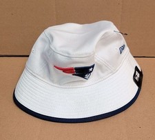 Sombrero de cubo elástico para hombre New England Patriots New Era blanco NFL campo de entrenamiento