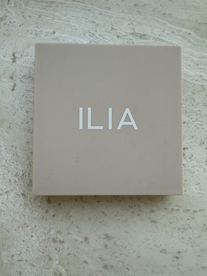 ILIA Bronzing Powder