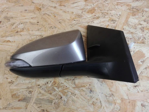 Toyota Auris II 2013-2018 right mirror LHD 8791002640 - 7-PIN connectors