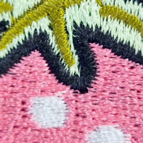 Strawberry Iron on Patch Fruit Embroidered Sew Fun 4.5cm x 5cm Comedy Comic P686 - Foto 2 di 3