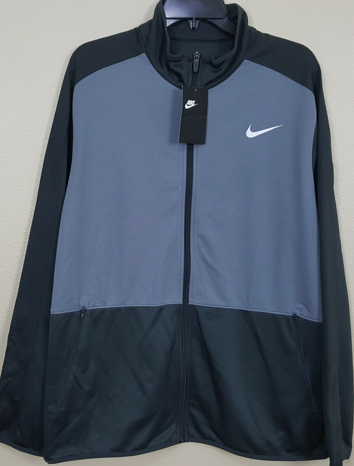 nike dri fit basketball jacket