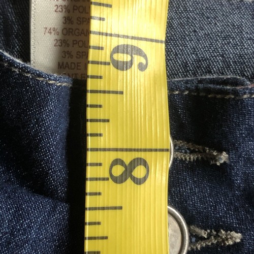 Women's Aventura Size 6  Stretch Denim Capris Pockets Jeans Medium Wash - Picture 8 of 9