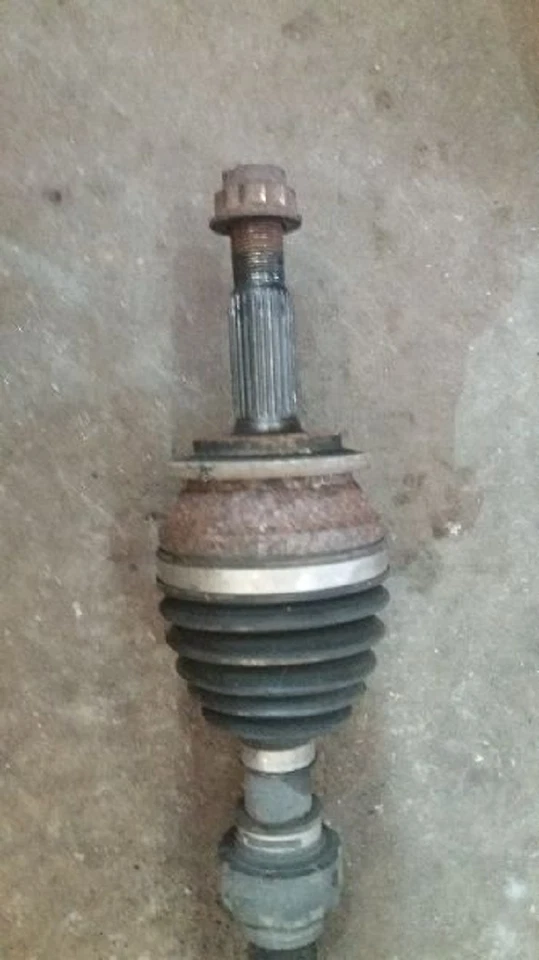 Eje CV izquierdo conductor delantero Scion xB 2008-2015 OEM Foto 2 de 4