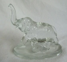 VINTAGE MOSSER BIMHAH GLASS ELEPHANT TRUNK UP CRYSTAL CLEAR  1982