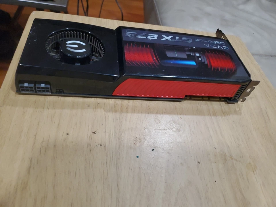 EVGA NVIDIA GeForce GTX 275 PN#896P31170AR 896MB DDR3 SDRAM PCI Express x16  - Image 2 of 4