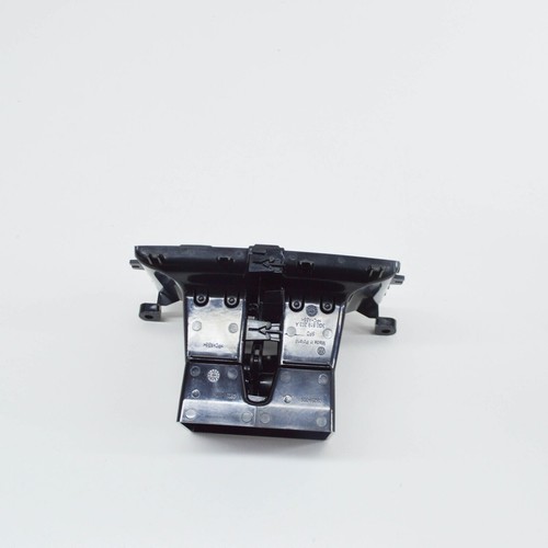VW PASSAT B8 3G Centre Console Rear Air Vent 3G0819203A1QB NEW GENUINE - Picture 4 of 4