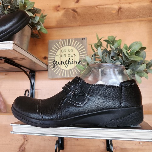 Clarks Cheyn Madi schwarz Kiesel Leder Slipper Freizeit Komfort Keilabsatz Schuhgröße 8,5M - Bild 2 von 10