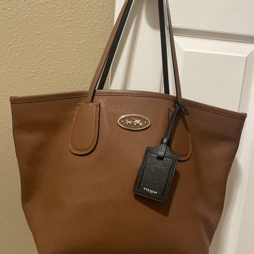 Coach F1482 Handtasche Beuteltasche Schultertasche Logo Leder braun GV gebraucht 8e5cab998120291 - Bild 12 von 14