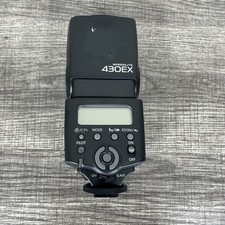 Canon Speedlite 430ex Flash With Diffuser Used in Very Good Condition