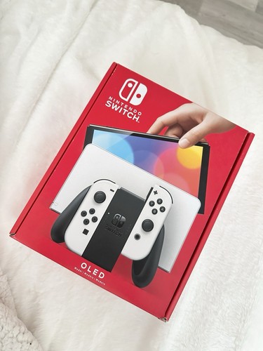 Nintendo Switch OLED-Modell mit weißen Joy-Cons