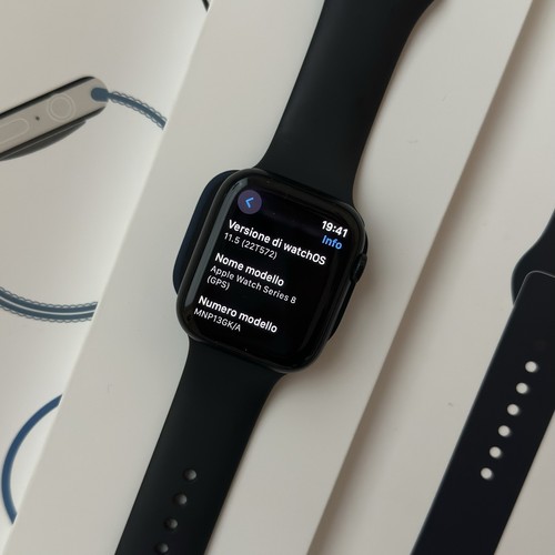 Apple Watch Series 8 45mm GPS - Mezzanotte - Foto 6 di 9