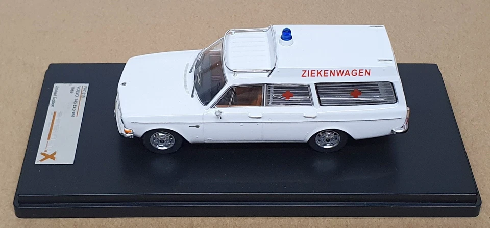 PremiumX 1/43 Scale PRD319 - 1969 Volvo 145 Express Ambulance - White - Image 4 of 4