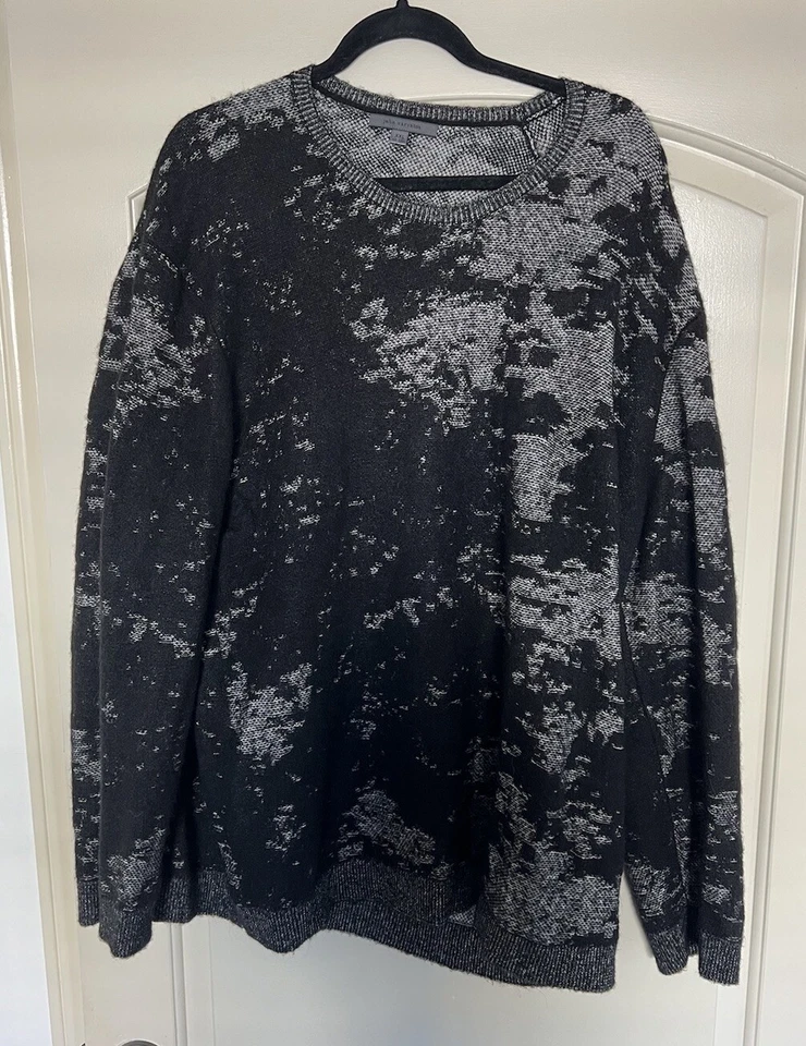 John Varvatos Collection Regular Fit Distressed Crewneck Sweater XXL MSRP: $398 - Image 2 of 4